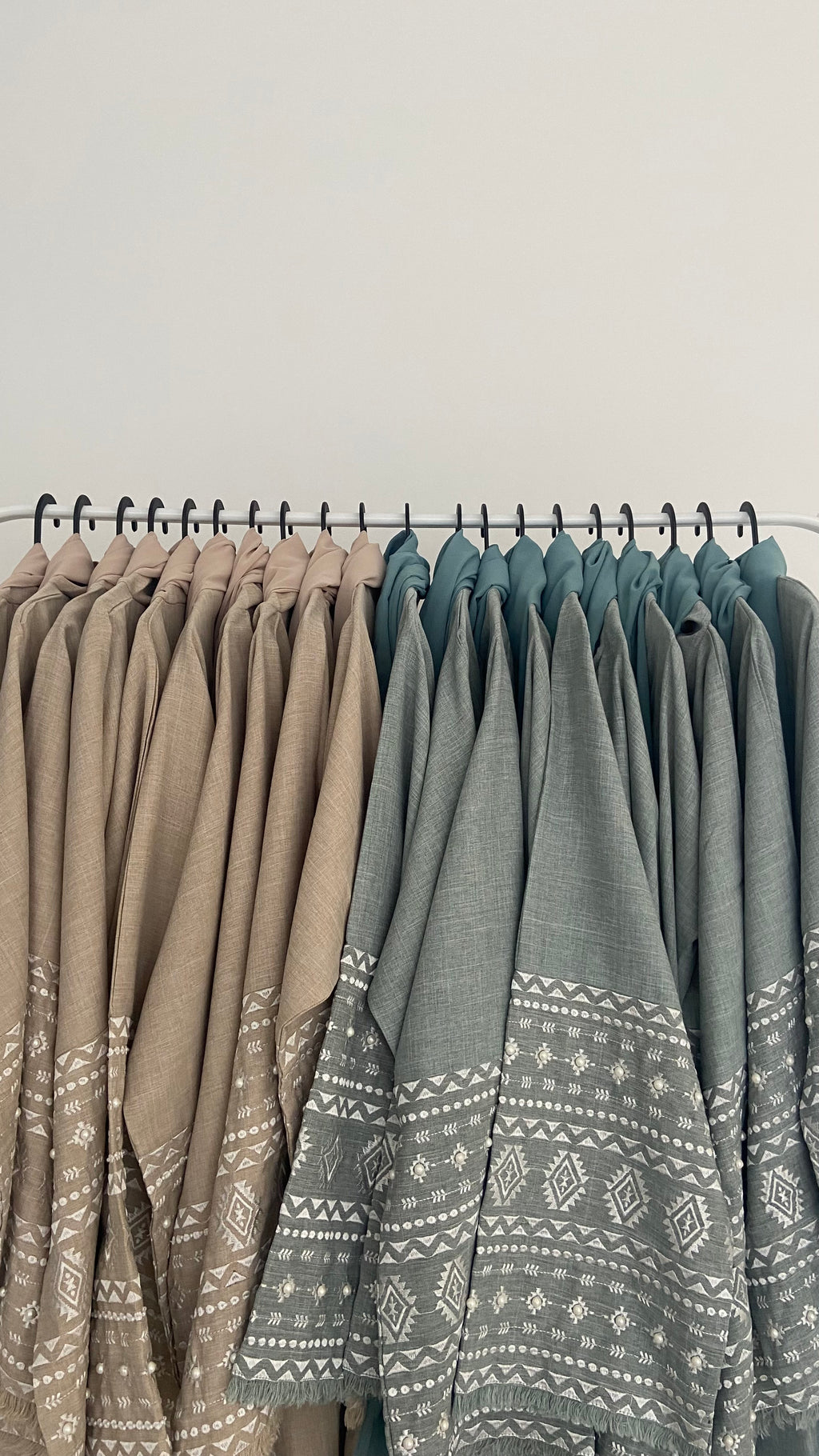 SAND CLOSED ELAYA NEW | EID | Free hijab + belt | CLOSED abaya | Embroidered arms |